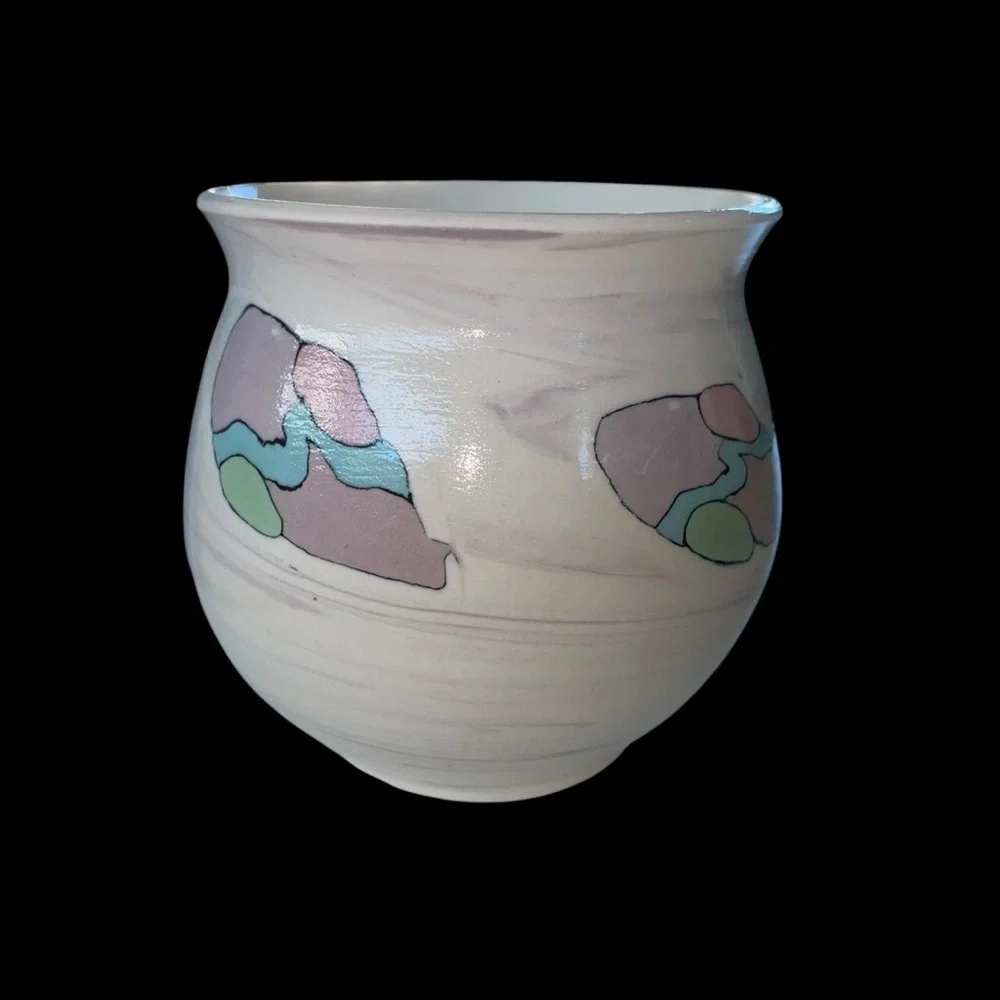 Handmade Studio Art Pottery Vase K. Beswick Signed Pastel Abstract 3.5